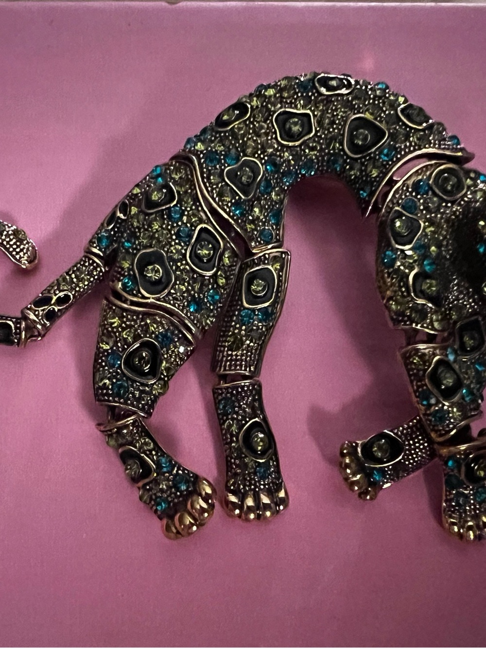 Decorative Jeweled Leopard Brooch in Teal and Gold - Unbranded